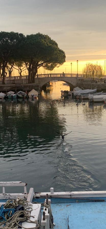 Antonella Gardalake 2 Desenzano del Garda Dış mekan fotoğraf